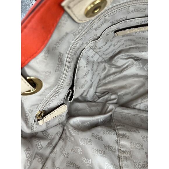 Michael Kors Authenticated 38F2CTTT/L Jet Set Bright Red Pebbled Leather Lg Tote - Picture 6 of 16